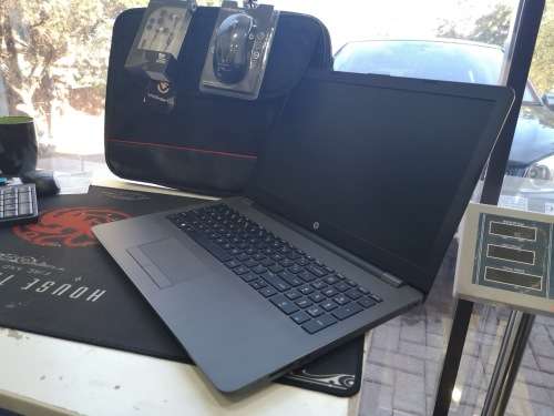 LATEST DESIGN**AS NEW**HP 255 G6*AMD E2-9000u*7th GEN*QUAD CORE*RADEON R2*4GB RAM*500GB HDD*DVD*